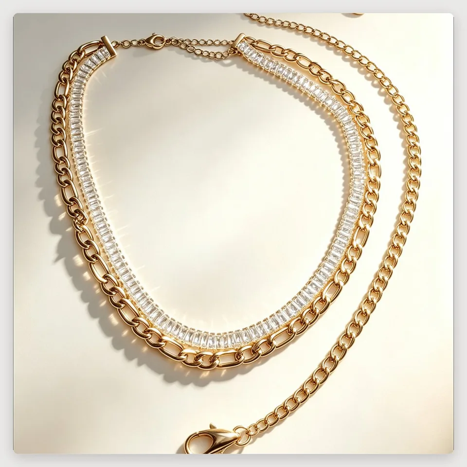 Baguette Link Necklace in 316L stainless steel with 18K gold PVD finish and clear baguette crystals