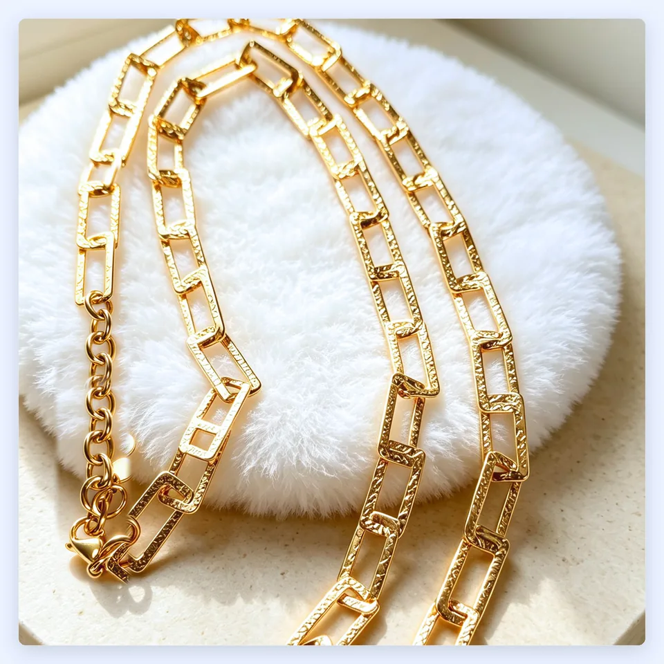 Beaded Paperclip Sweater Chain in 316L stainless steel with 18K gold PVD finish